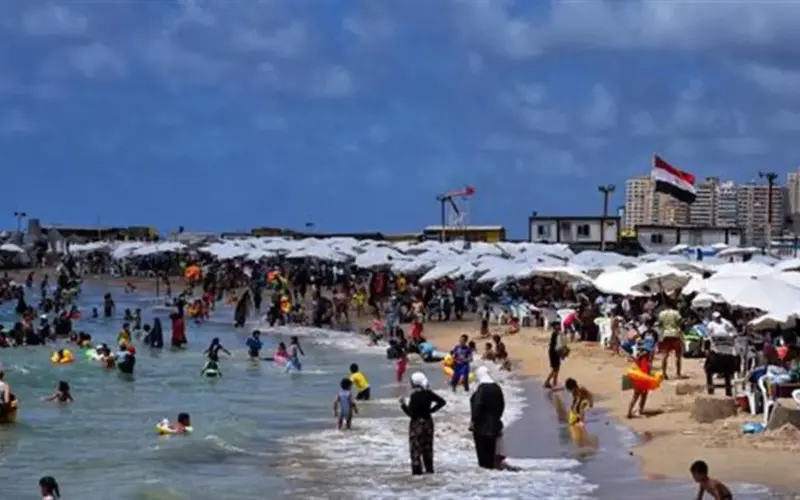 طقس الإسكندرية غدًا.. تراجع درجات الحرارة وسقوط أمطار